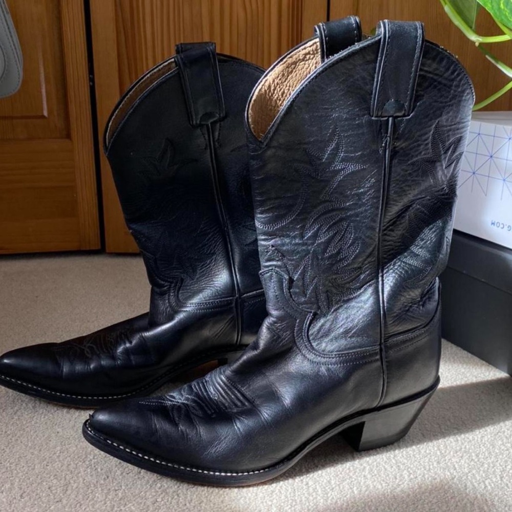 Justin Cowboy Boots